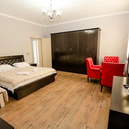Lejlighed Peshkopi Holiday Home Peshkopi